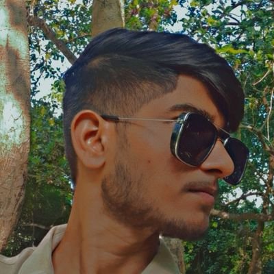 Utkarsh5889's profile picture. 