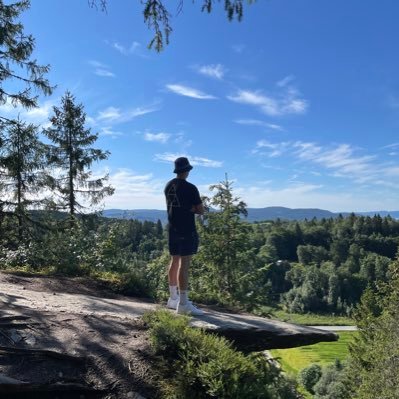 React developer at AB Tasty 💻 - Handball & Tennis