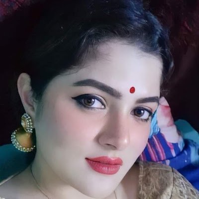 MonaBis69824001's profile picture. 