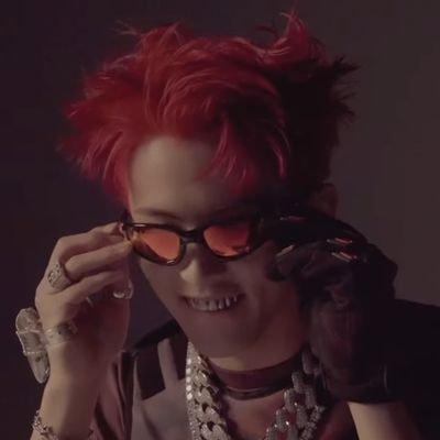 #루카스 #nct | the baby girl Lucas sings about | semi-ia cuz busy