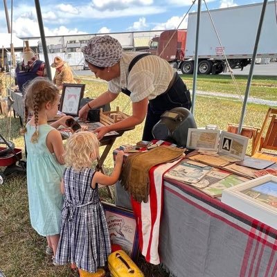 A Warwick graduate, MU Alumni, 3rd grade teacher, life long learner, historian, and active member of my community, educating the next generation.