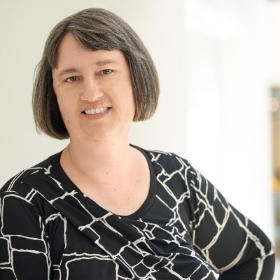 Host of the podcast Autoimmune Rehab. Hashimoto's thriver, natural health, essential oils, reading, travel, blogging, autism, tech