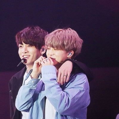 kookminreal0811's profile picture. IAN BIASED/ kookmin lover/ 23..../
STILL WITH YOU 💜💛 WITH YOU