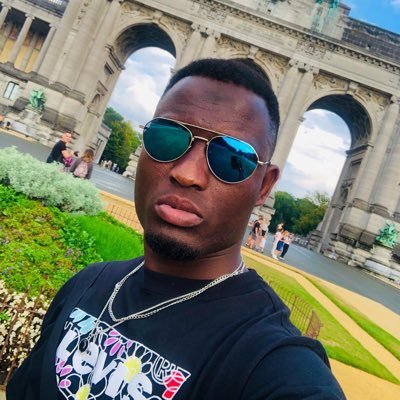 📍🇫🇷\\🇸🇳📍PhD in Economics 📚🎓 & Free Spirit | Positive Mind | Positive Vibes | Positive Life 🧐 & Blaugrana Forever 💙❤️⚽️