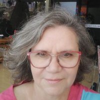 Lúcia de Paula (@lucinhapf) 's Twitter Profile