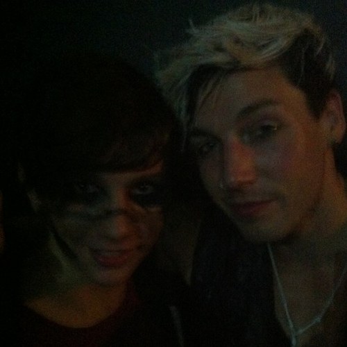 eggfr1edrice's profile picture. Meh, I'm a bit of a cunt. Oh and I hate almost everything, and everyone! If I like you I will follow you?! (X_X)