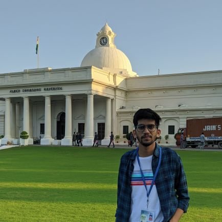 maitushar's profile picture. Computer Science Student | Coder | Web Developer