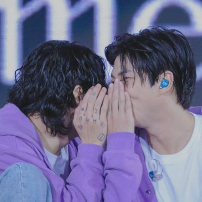 am, she/they ✨ OT7 ✨ fan account!! brain 50% namkook & 50% genshin impact 🍡🐸 i wrote an au once