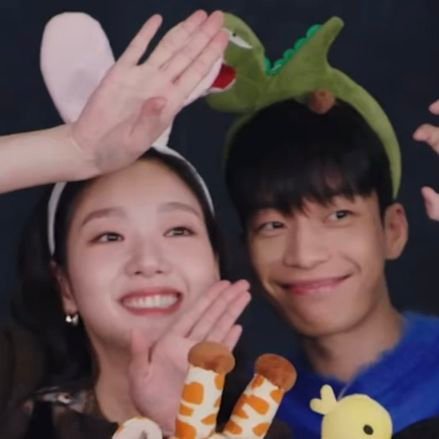 small_accccc's profile picture. 드라마 볼 때 사람들 반응도 같이 보려고 만든 계정
지금 본인 작은아씨들 존나 과몰입 중