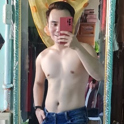 max_ramos04's profile picture. Let's spread LOVE and POSITIVITY. ❤️