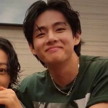 Do whatever makes you, the happier you!😌#KPOPand#KDRAMAaremylife😝IStan BTS&jessi mainly!💜#IFBI🇱🇰 Learning Korean because I love it plus I’m jobless!