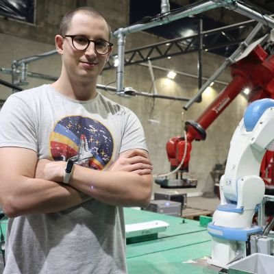 CogRobots's profile picture. PhD candidate at @DondersInst.
Cognitive Robotics | NeuroAI | Autonomy
