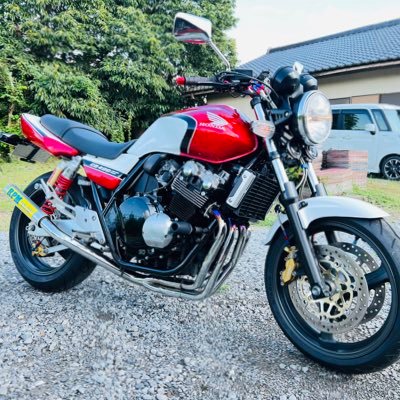 wWtoJzNuhkOdqvx's profile picture. cb400sf spec2とsteed400に乗ってます。バイク、キャンプ、お酒、お花(特に薔薇)が大好きです。関東近辺をツーリングしています。無言フォロー失礼いたします。
