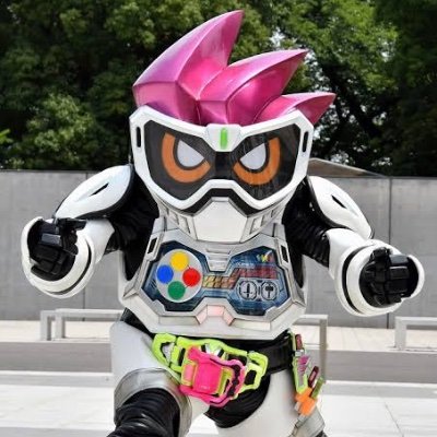 OfFXQ680CVvc7l7's profile picture. 