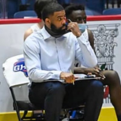 Associate Head Coach @Pace_Hoops. Teacher of the youth as well . Avid ESPN watcher .