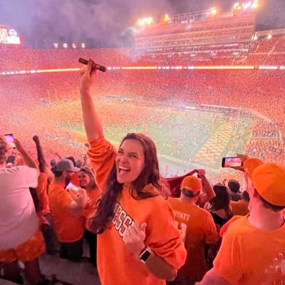 big fan of sports, snowboarding, + hot wings. UT + UTC alumna • vols • ⚯͛ • Romans 8:38 • TDC