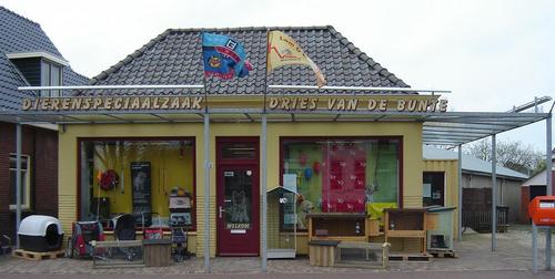 driesvandebunte's profile picture. staat voor vakkundigheid en service wij staan altijd voor u klaar om u van dienst te zijn. deel de belevenissen van uw huisdier met ons en stuur een tweet