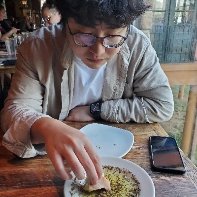 Computer Science PhD student @ Purdue University Interested in Human-Computer Interaction, Human-AI Interaction, and Data Science.