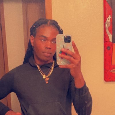 Mac_Mellz's profile picture. I’m just here!