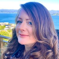 Caroline Ambrose 📖 (@caroambrose) 's Twitter Profile