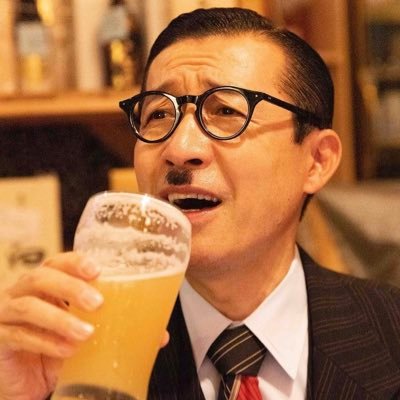 充レンのある風景を追いかけるおじさんです。好きな女性のタイプは、エミ・マイヤーさん。好きなメロディは、ブラックベルベッツ （田中邦和）のテナー。夕方は、だいたいお酒を呑んでます。ホッピーでハッピー。エスノグラフィ的なコンテンツを目指しています。