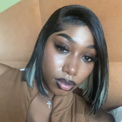 zeeforpresident's profile picture. 