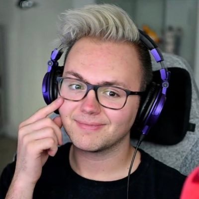 Twitch Streamer & PlankHub Founder. I’ve mustard gassed myself on accident