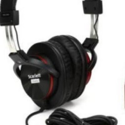 Robi_Mandie's profile picture. Love music