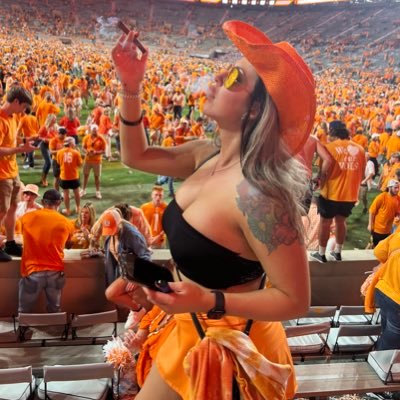 Born to be wild from the Tennessee mountaintop’s, to the valleys & the hills baby. Fluent in sarcasm & sass. Head Contributor for @vols_ATB.