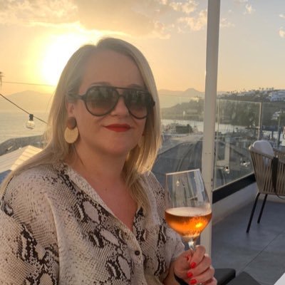 Global Account HR Director. Lives in Scotland, responsible for people strategy and development across 30 countries, views tweeted are very much my own!