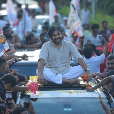 Jai hind 🇮🇳 pavankumarsiddi @pawankalyan❤ @janasenaparty✊❤ RE🖤