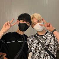 지🌙🍉 (@seongdongji) 's Twitter Profile