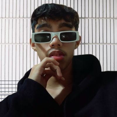 siieestaa's profile picture. yo