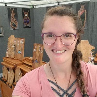 Jewelry maker, glass artist and a bit nerdy! Striving to help others feel more confident, powerful, and authentic!
She/her