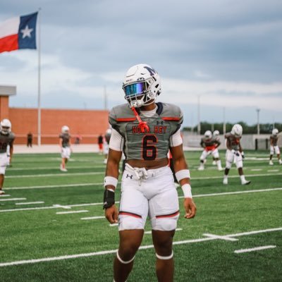 LB Manvel Mavericks HCL Product.......Hudl-Quentin Lucas Class of 2023/HT:6’1/WT:210/GPA:4.5.