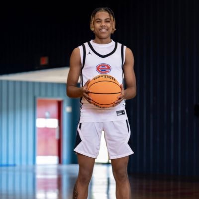 27’ |5’10|Point Guard |3.0 GPA| # 3187630841 | @chattvalleymbb | email: cjshiflett315@gmail.com
