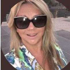 Founder Lady Justice LVP #DocksideCoalition Health Wealth Wellbeing #CommunityActivist ❤️let Me Show You How to save ££££££££££££ #TravelWiseWithJB ✈️ 🏖️