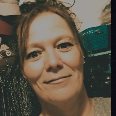 Tinabrazell79's profile picture. 