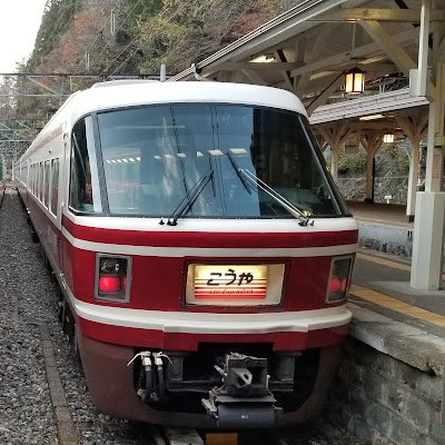 aDMvParwlHEHvPY's profile picture. 
