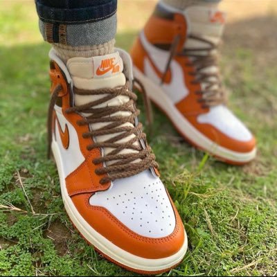 MustExposures's profile picture. 