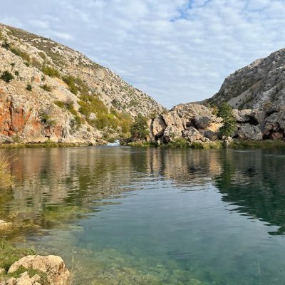 die_immer_leise's profile picture. Spreche nie in Gruppen. Versuche es jetzt bei Twitter. Mein Mann ist chronisch krank. Liebe Hunde und alle Tiere. Vielleicht seid ihr ja meine Welt da draußen.