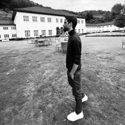 rohailz's profile picture. Sarcasm, Humour... My opinions are mine. RTs are not endorsements.