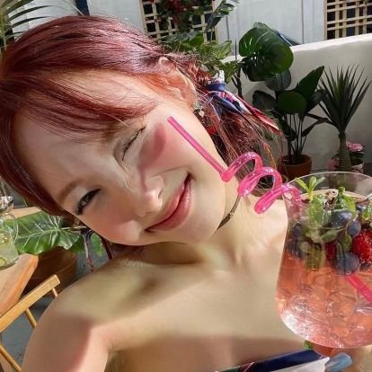 poppyfirefly's profile picture. ⌗      ִֶָ       @bloomingIife    ﹏     we  ♡    look like people who should know each other.