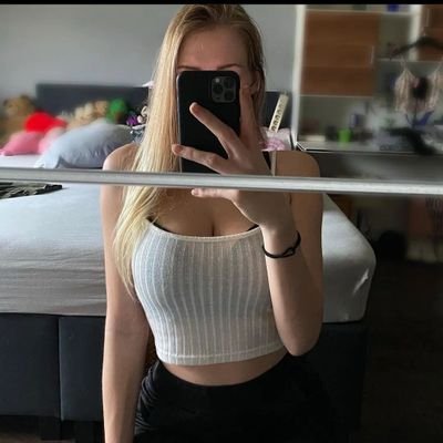 caresaa_geil's profile picture. Kostenlose Videos und kostenlose Fotos nur auf meinem Link und in der WhatsApp-Gruppe 🥵🥵💖