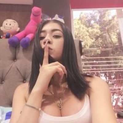 I’m single never married before looking for the right man