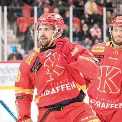 taylorross98's profile picture. 