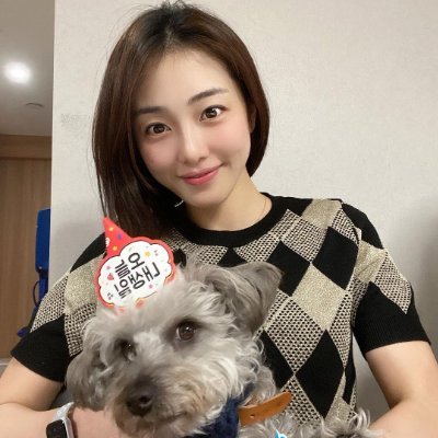 sallylili3's profile picture. 