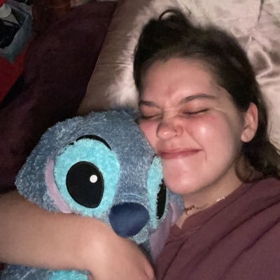 ashley_2120's profile picture. 