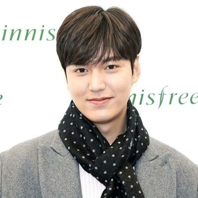 actorLeeminho30's profile picture. I hope that you find a reason to smile,  Don't lose hope as things would change soon, Don't give up to your pain❤