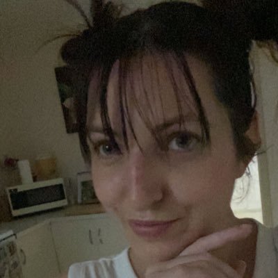 Stacelea84's profile picture. 